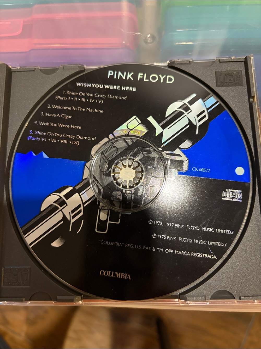 Columbia Pink Floyd CD — Black & Blue Disc Artwork